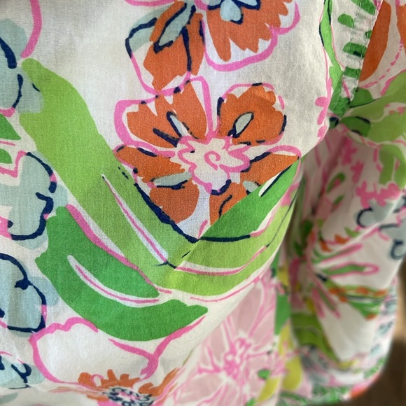 Lilly Pulitzer for Target button down - Picture 5 of 6